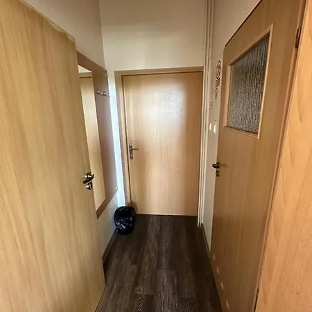 Na Fali Hostel *